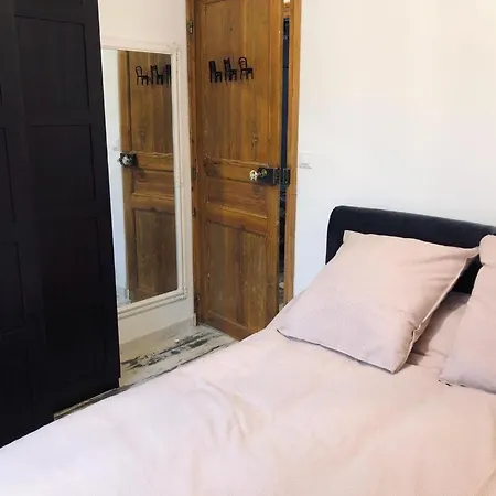 Labechiloa - T4 - 84 M2 - 3 Ch - Centre Historique Apartamento *