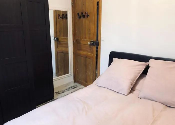 Labechiloa - T4 - 84 M2 - 3 Ch - Centre Historique Apartment *